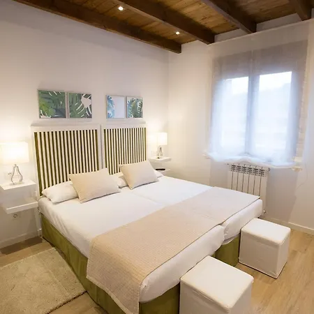 Fuente El Gueeyu شقة Onís